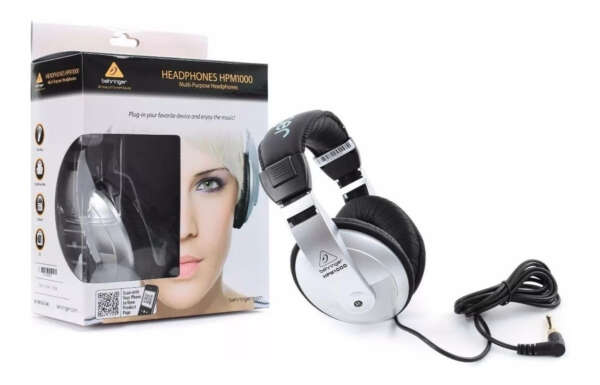 Behringer HPM1000